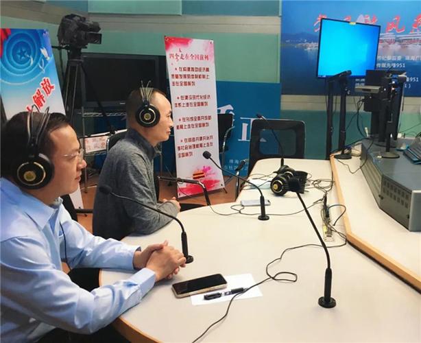 相約珠海電臺城市會客廳珠海一職實驗學校為您解析全國職業教育大會上